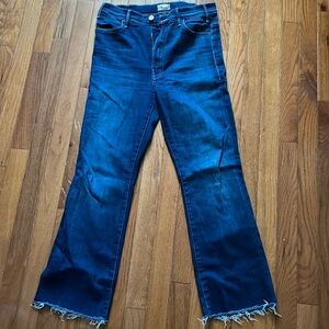 MOTHER jeans. The Hustler Ankle Fray. Perfect condition. Frayed hem